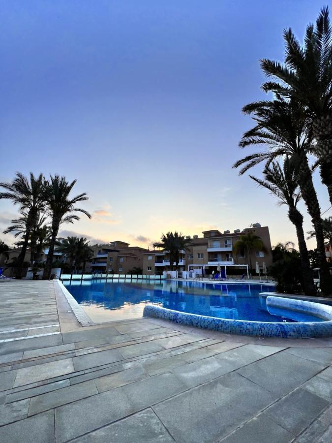 Iris Village Paphos Kültér fotó