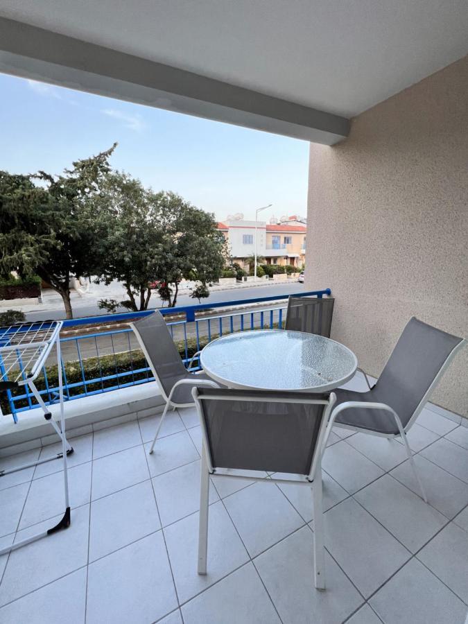 Iris Village Paphos Kültér fotó