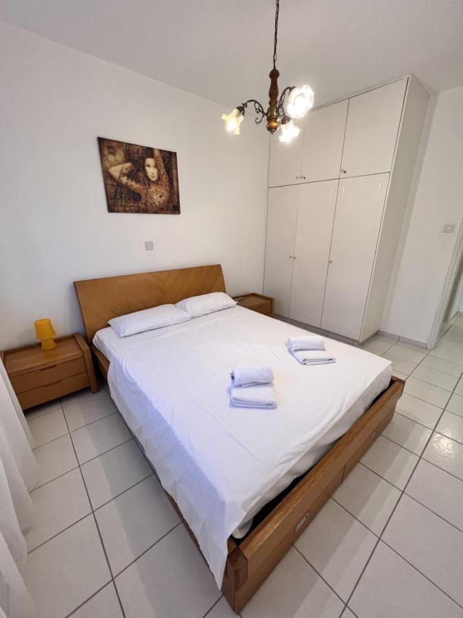 Iris Village Paphos Kültér fotó