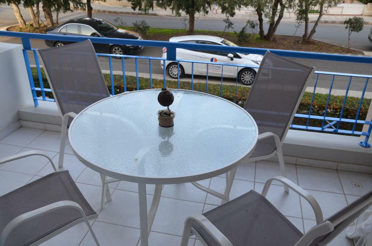 Iris Village Paphos Kültér fotó