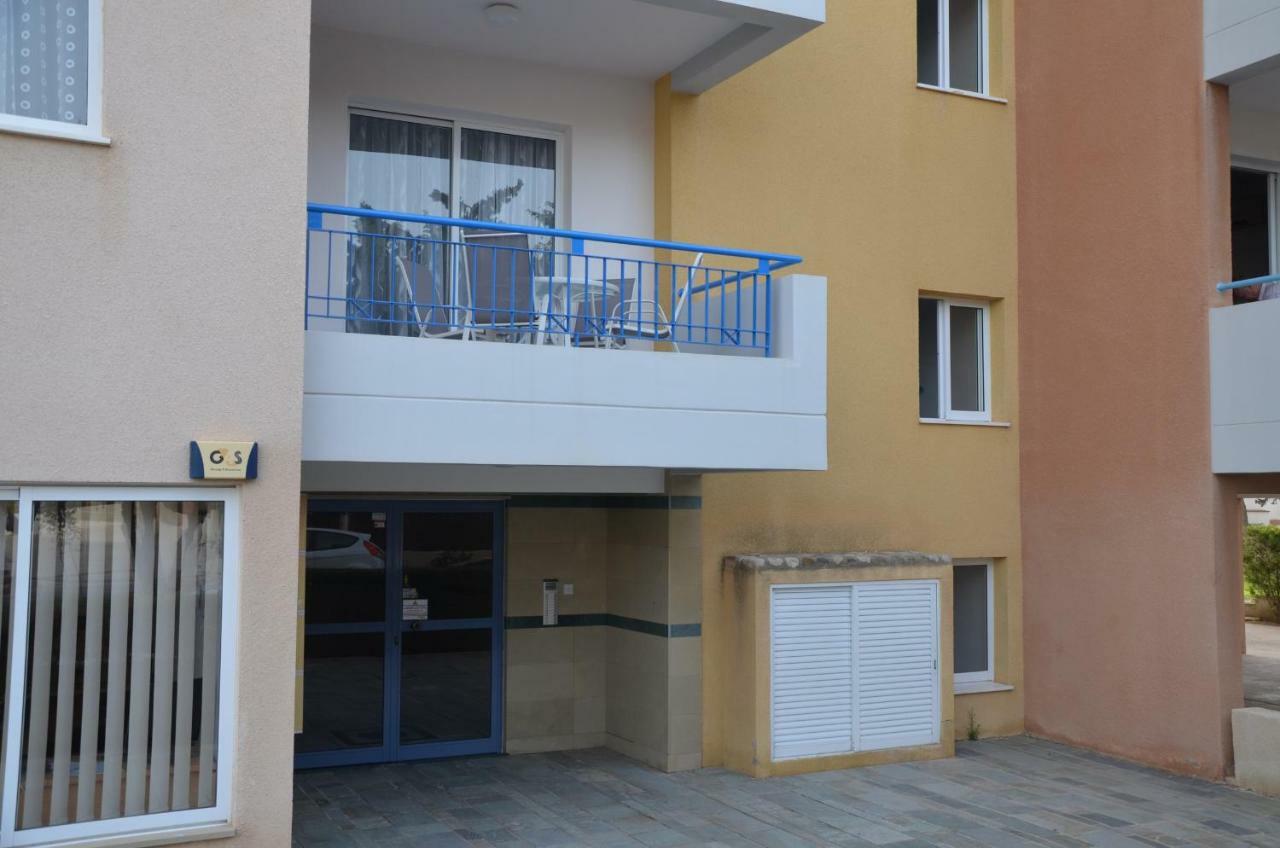 Iris Village Paphos Kültér fotó